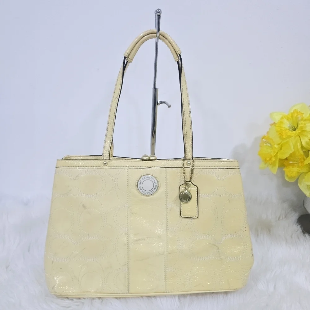 Coach yelow signature shoulder #19215